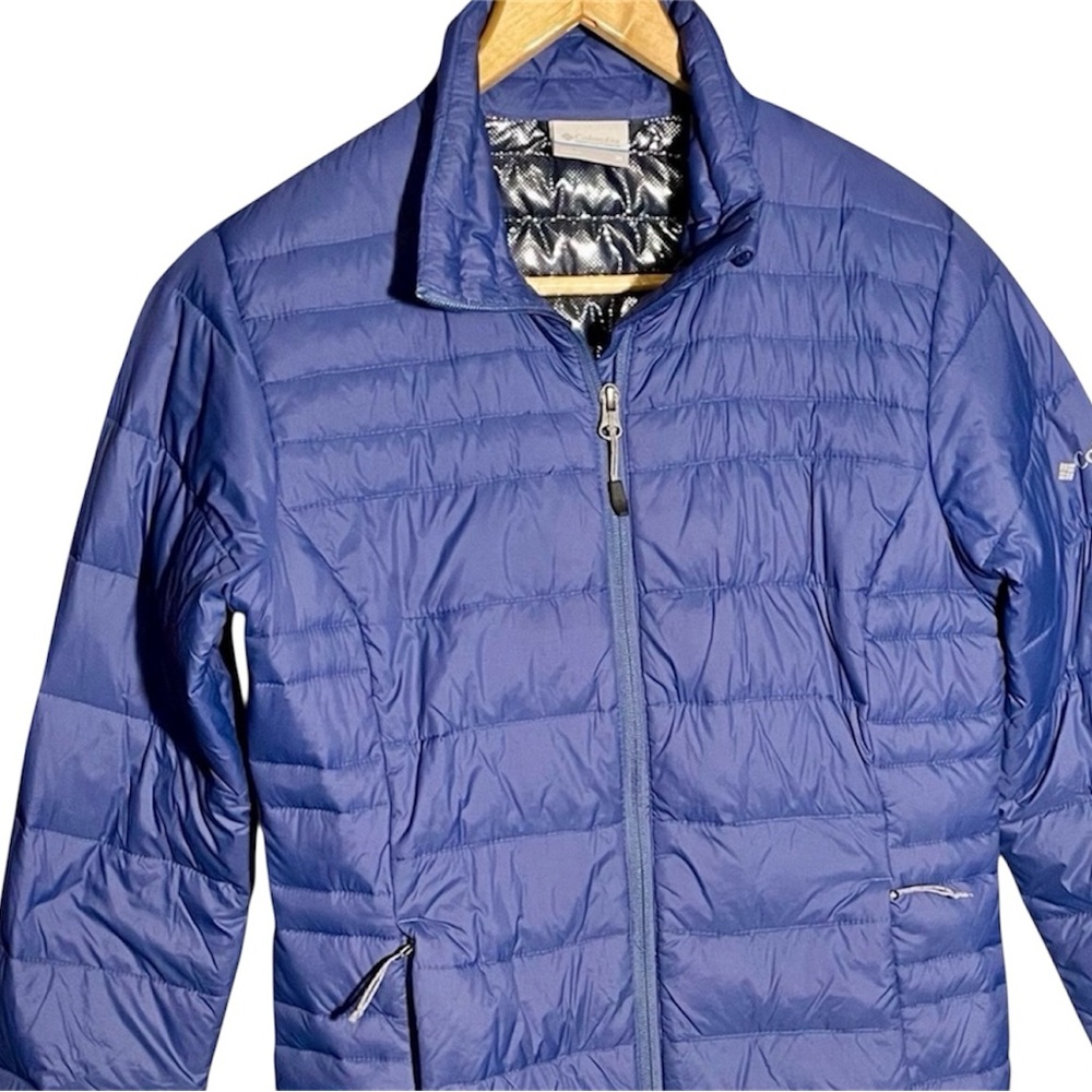 Columbia Women’s Sz M Blue Puffer Coat